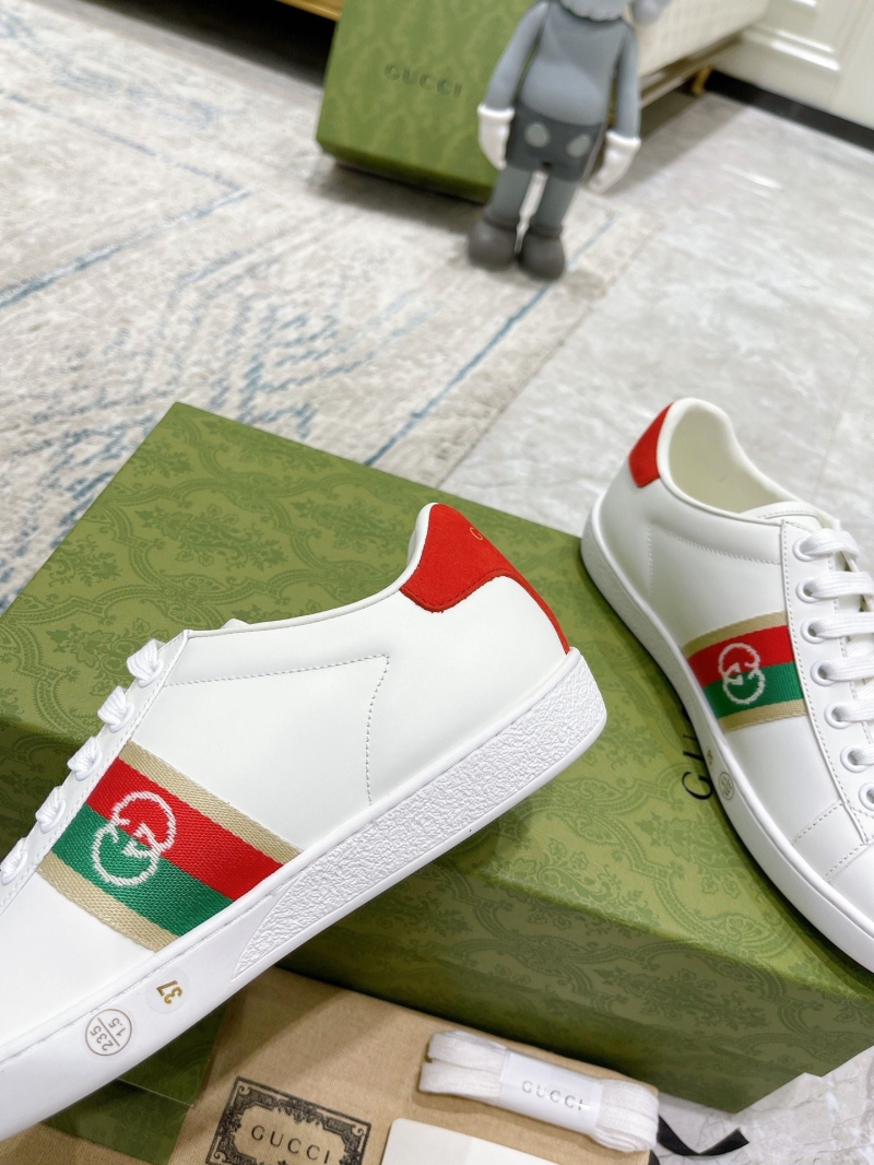 Gucci Sneakers